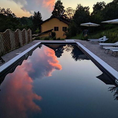 Cascina Ghitin Relais Guest House Asti Exterior foto